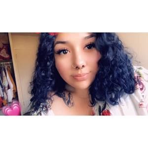 Meet your Posher, Briana